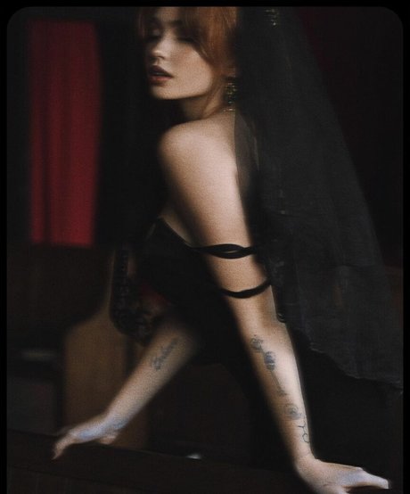 Renata Valliulina star exclusive archive