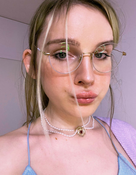 nanachka pornstar hd photos