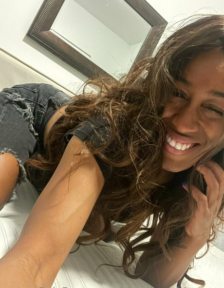 thisorthatwithsunny pornstar art pic