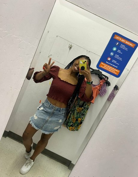 thisorthatwithsunny pornographic actress photo