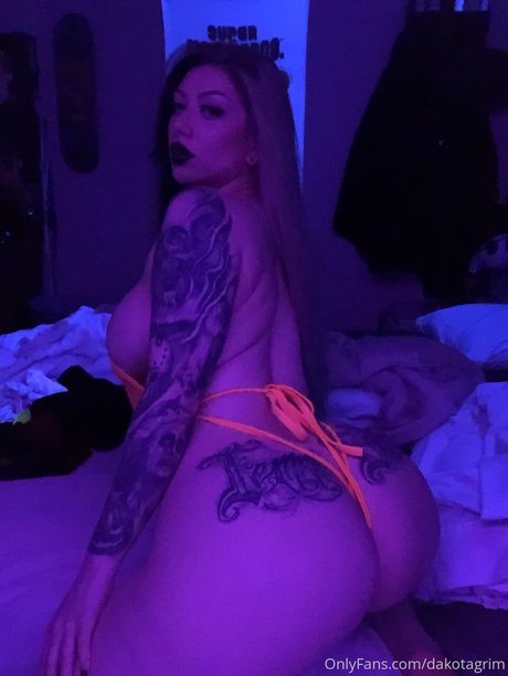 Dakota Alexandra naked pornstar gallery