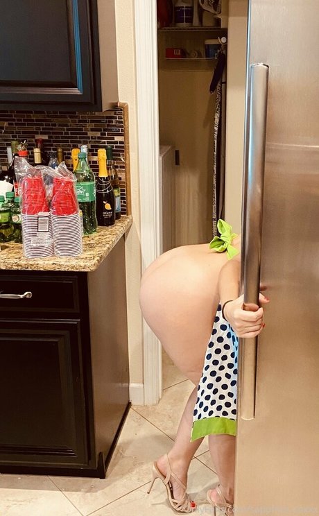 Sapphire Coxxx star art photo