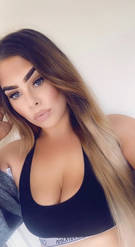 sophieof hot actress images