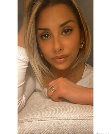 Athena Andrews porn actress gallery