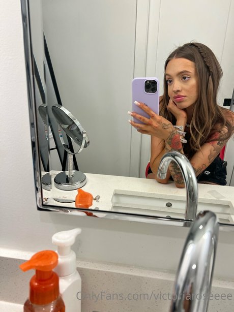 Woah Vicky hot model archive