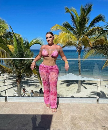 noirsahara model hot archive