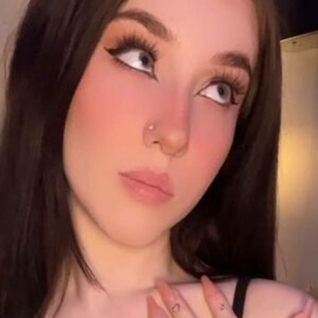 Victoria Monrose star top photos