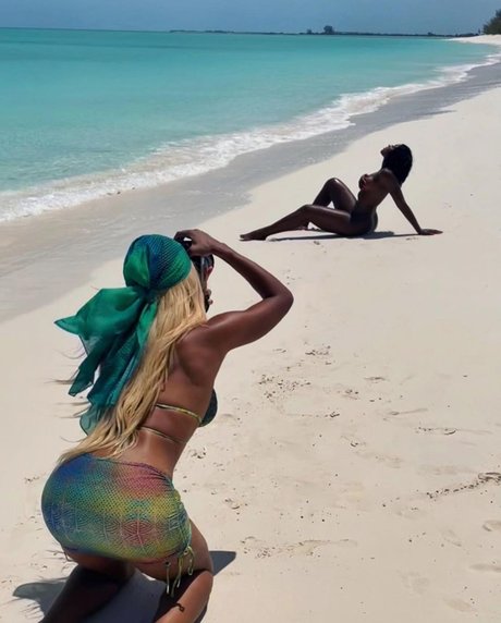 Morgan Dawson adult model pictures