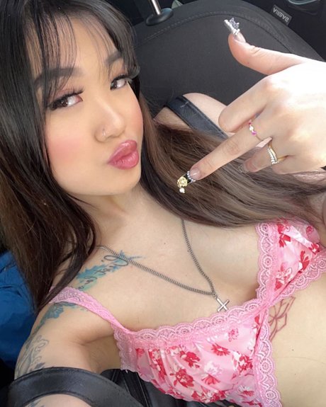 blowxqueen model nudes gallery