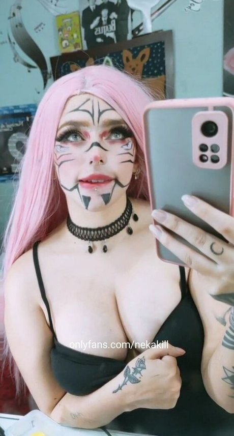 Nekakill naked model image