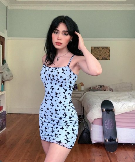 Mia Rodriguez erotic pornstar pic