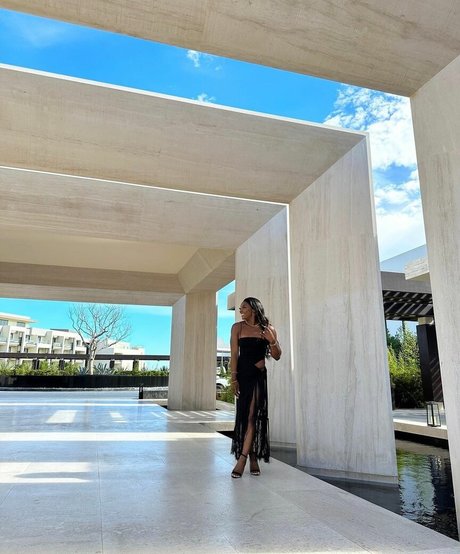 Simone Biles star adult pictures