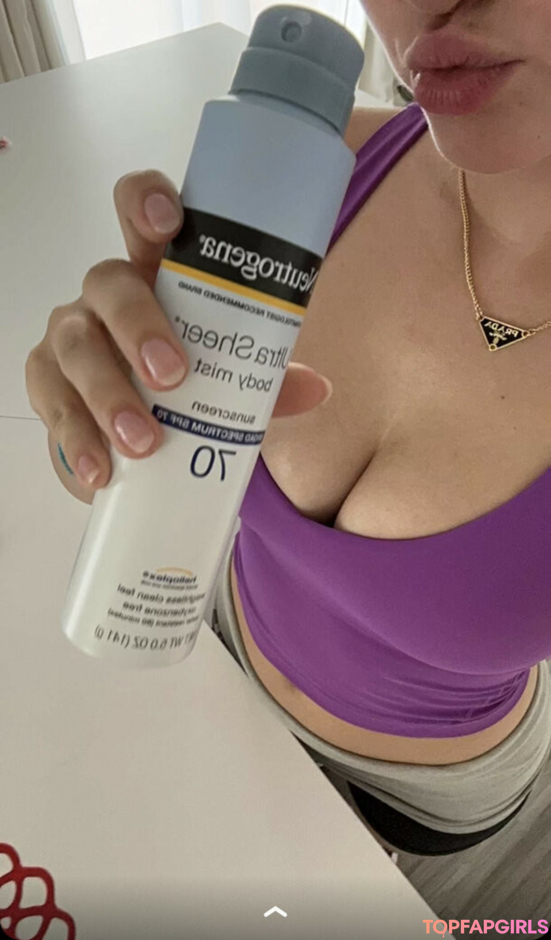 Alyssa Mckay hot star pictures