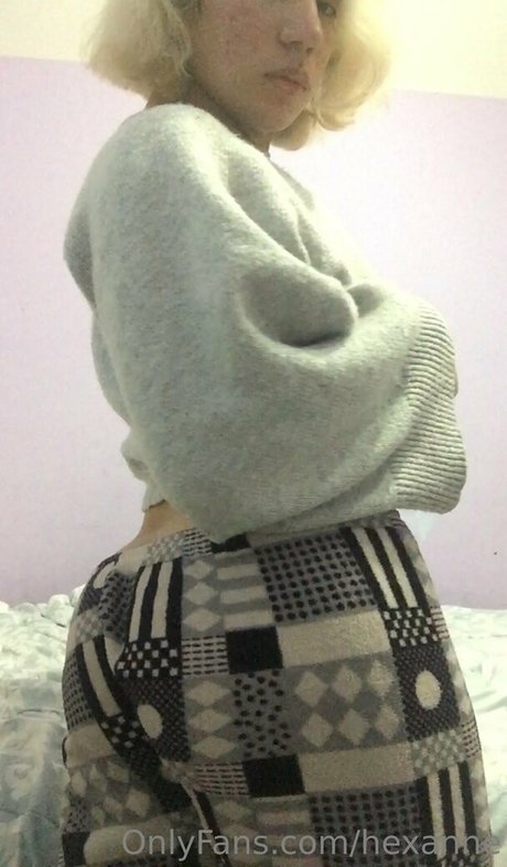 Hexanne free pornstar picture