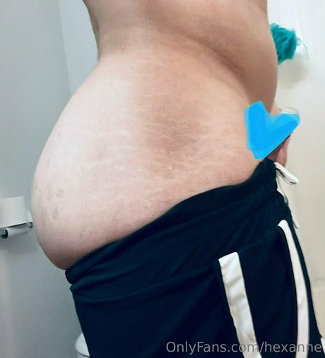 Hexanne star nude img