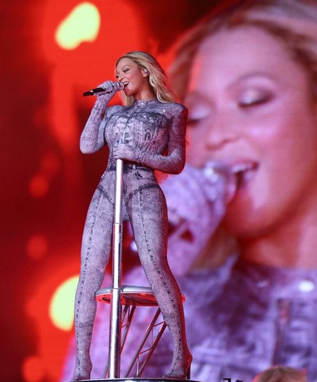 Beyonce adult model pic