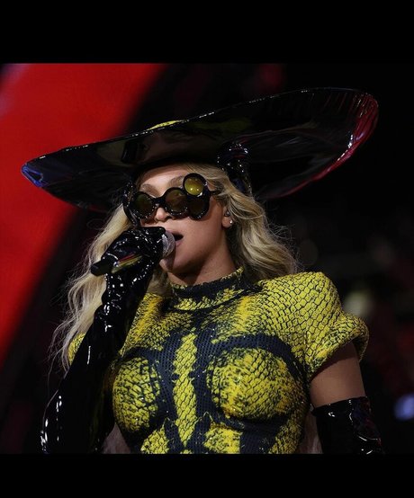 Beyonce pornstar perfect image