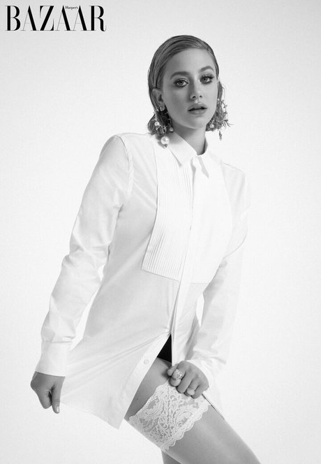 Lili Reinhart star art pictures