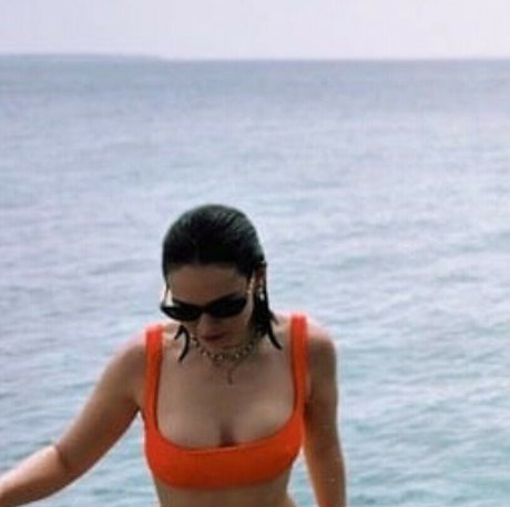 Lily James model sex picture