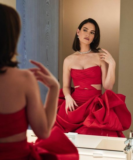 Lily James sexy star pictures