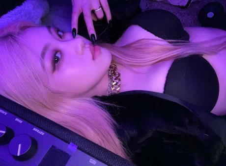 Allissa Shin nice actress pic