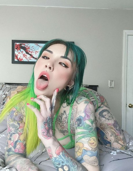 neptuneexplainsitall star nude galleries