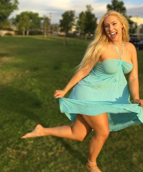 Nikkita Lyons star pornographic pictures