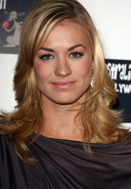 Yvonne Strahovski model xxx pictures