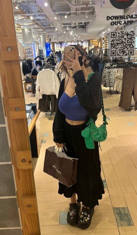 Anastasya Khosasih actress pics