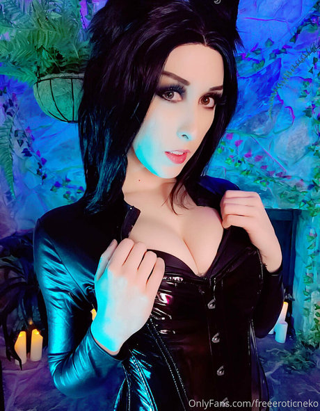 freeeroticneko art model image