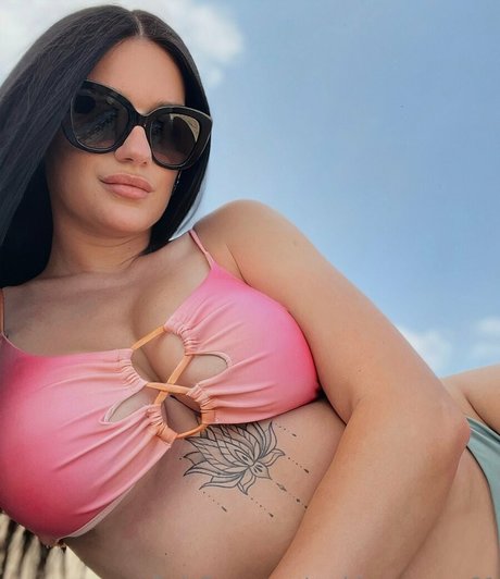 goddessmona 91 erotic pornstar pic