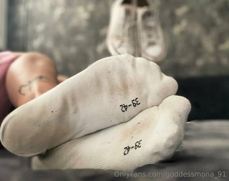 goddessmona 91 hot actress img