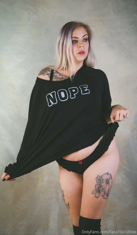 inkedshyvixen erotic star galleries