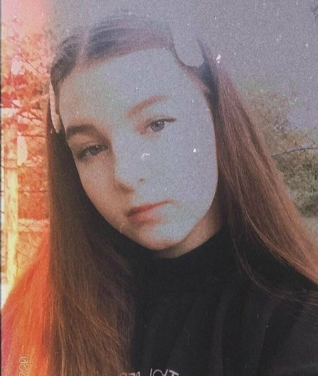 valya_ top model archive