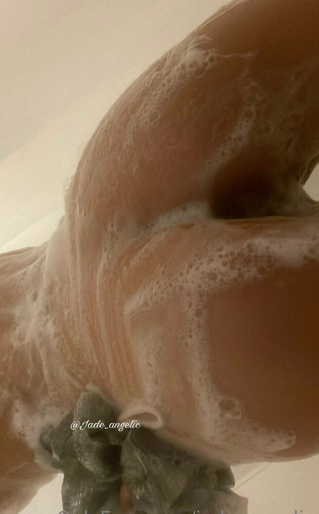 cerise angelic adult actress photos