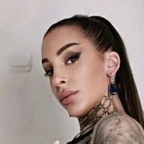 French Twitch hd actress pictures