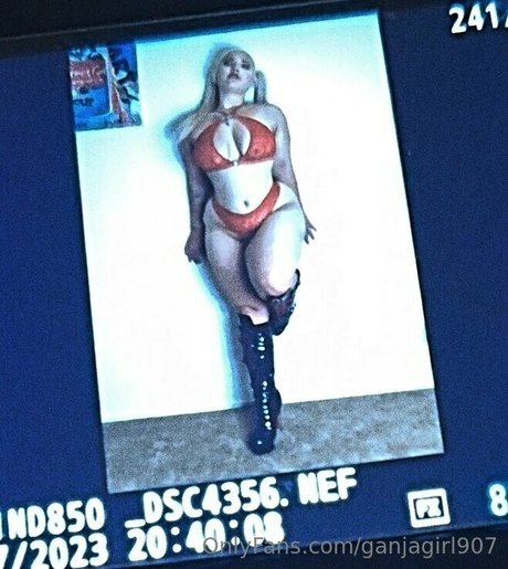 ganjagirl907 xxx model photos