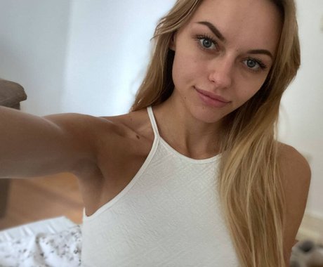 JasminaKlum star top photos