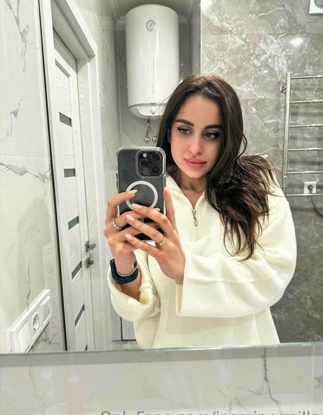 Jasmine Mills star nice galleries