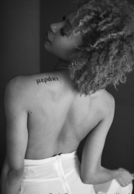 niaaliyah Profile pic