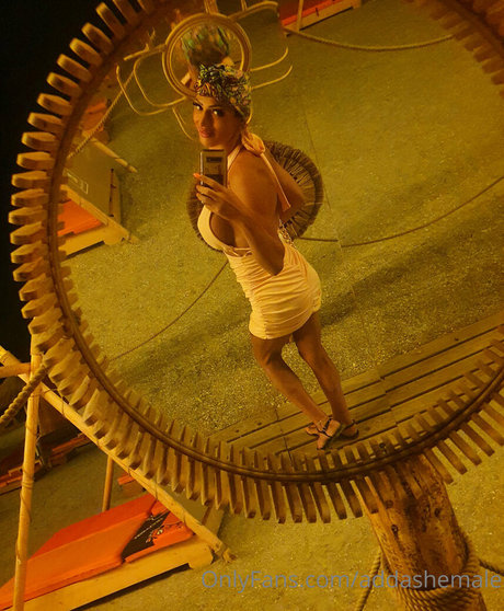 addashemale hd model image