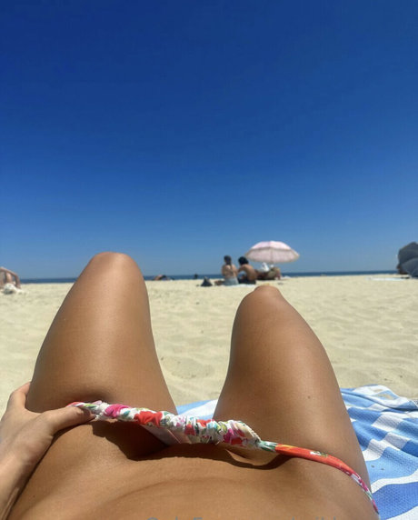 Mikalah Burgess pornstar xxx image