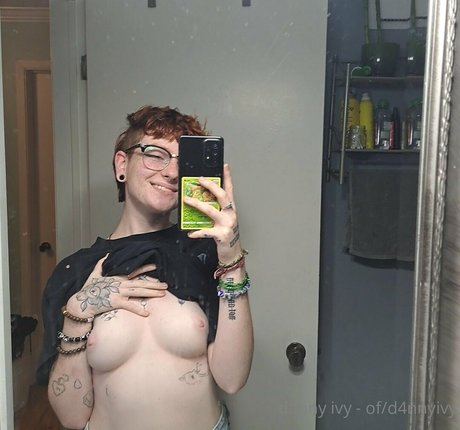 tr33ivy top actress archive