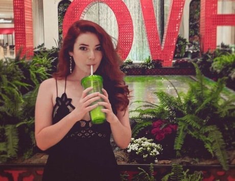 Goodnight Moon pornstar nice image