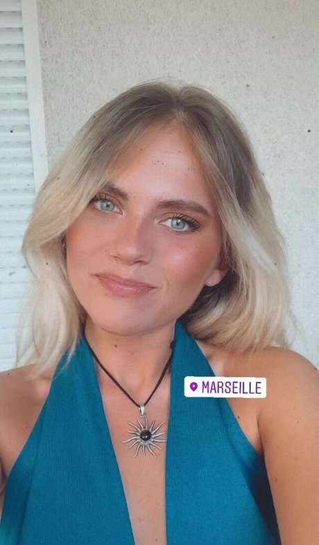 Axelle Maga model erotic image