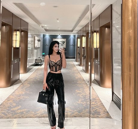 June Gong pornographic star galleries