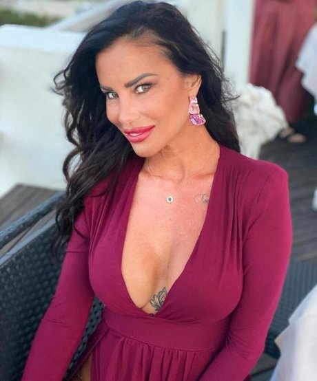 Antonella Mosetti star art img