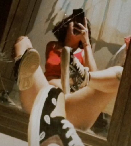 Hamburguita model nude archive