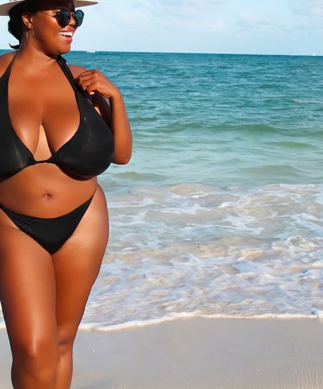 Monique Cooper nude pornstar photo