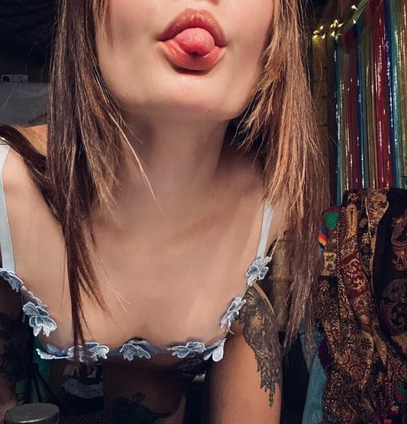 lilbird 777 high quality pornstar photo